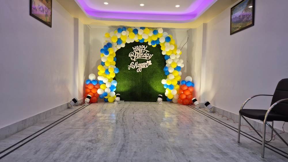 Birthday Arch